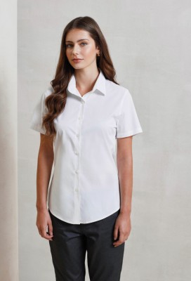 Womens stretch fit cotton poplin short sleeve blouse White Womens stretch fit cotton poplin short sleeve blouse White