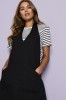 V-neck Apron, Black